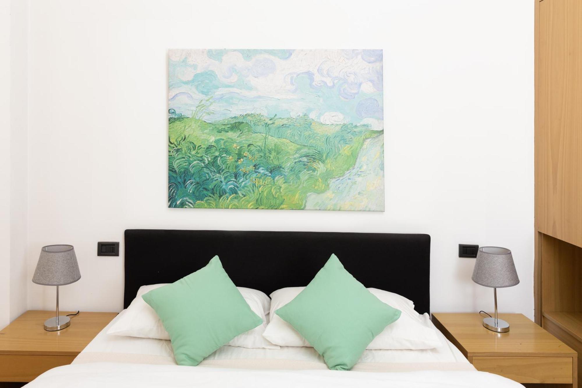 Mint - Van Gogh - Dome Cathedral Apartment Милано Екстериор снимка